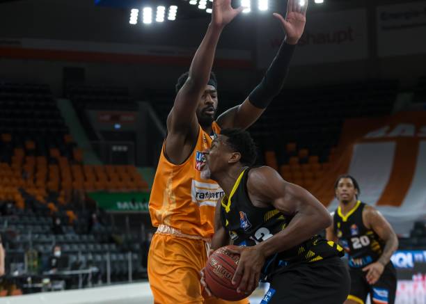 拒绝成为 拒绝成为