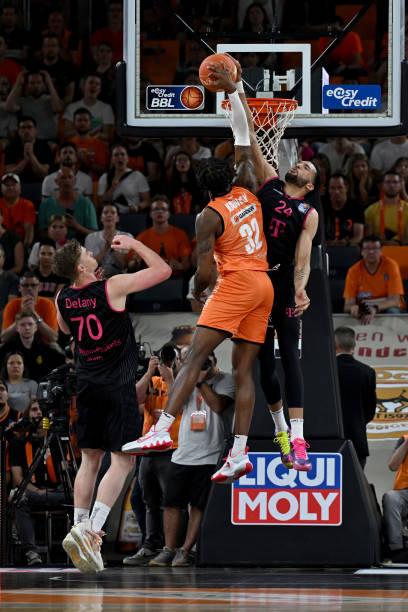 更是一种 更是一种