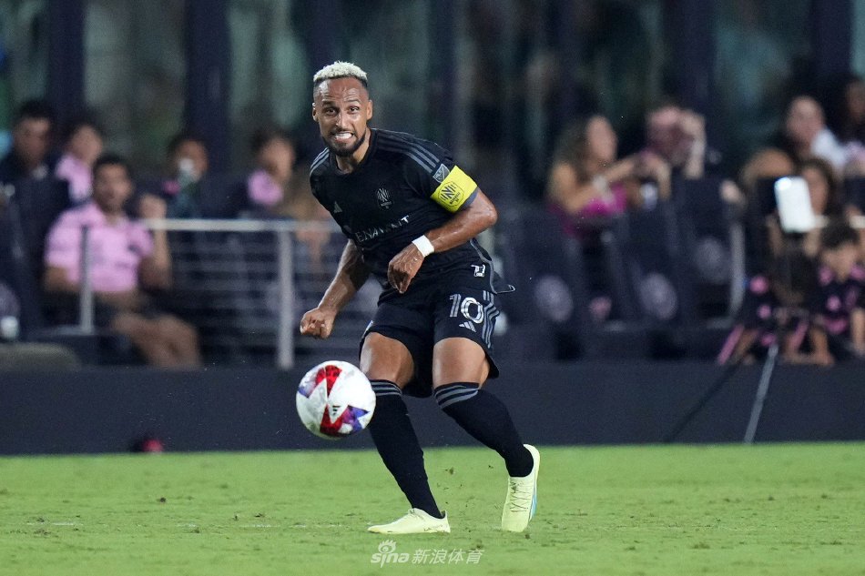 个赛季中 个赛季中