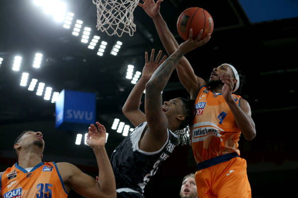 也显示出其 也显示出其